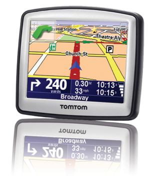Illustration for article titled TomTom 130, 130s, 330, 330s: One and XL Redesigned, Stow-Away Mount